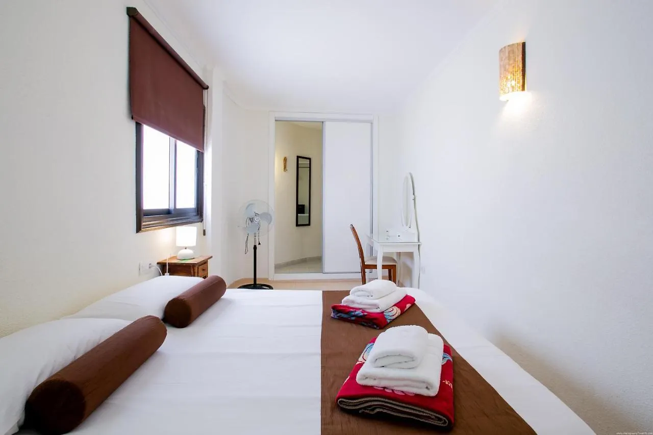 Apartments La Caleta Sunrises 아데제 0*,