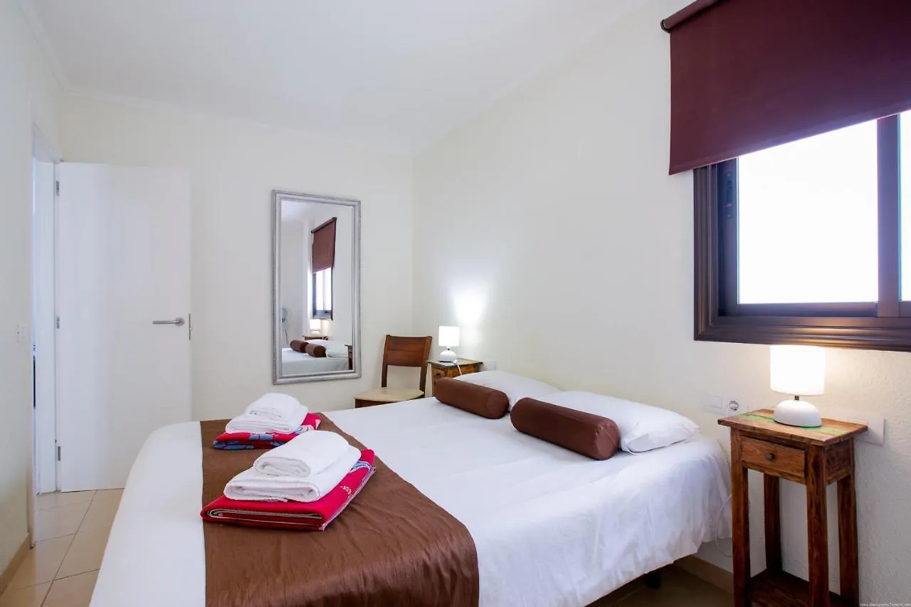 Apartments La Caleta Sunrises 아데제