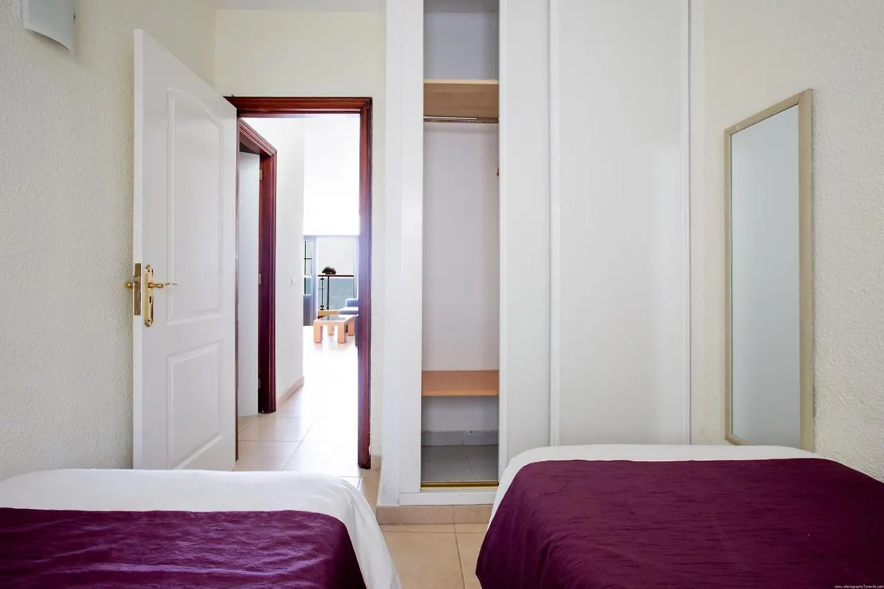 Apartments La Caleta Sunrises 아데제