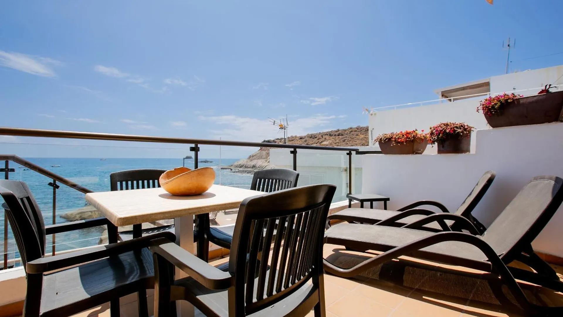 Apartments La Caleta Sunrises 아데제 0*,