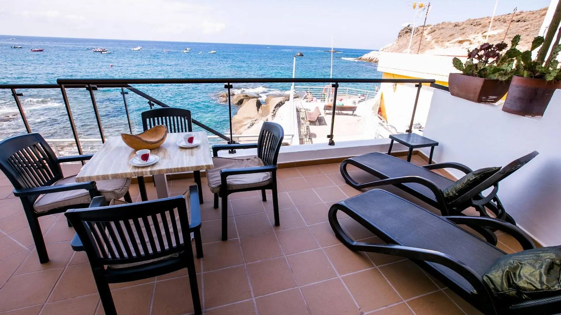 Apartments La Caleta Sunrises 아데제 0*,
