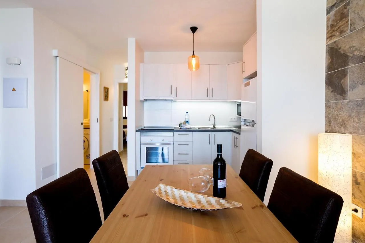 Apartments La Caleta Sunrises 아데제 0*,